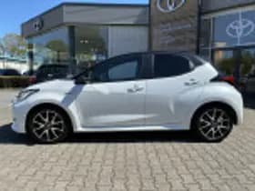 Toyota Yaris thumbnail 48