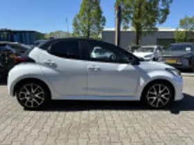 Toyota Yaris thumbnail 50