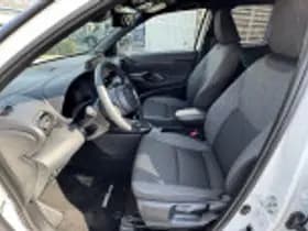 Toyota Yaris Cross thumbnail 48