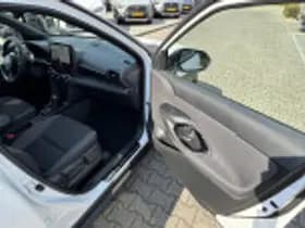 Toyota Yaris Cross thumbnail 58