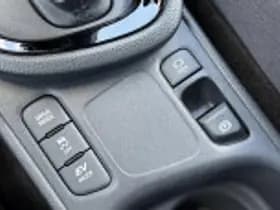 Toyota Yaris Cross thumbnail 65