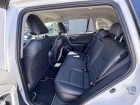 Toyota RAV4 thumbnail 19