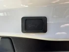Toyota RAV4 thumbnail 26