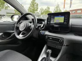 Toyota Yaris thumbnail 3