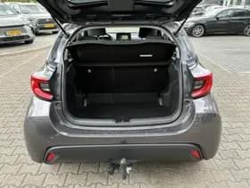 Toyota Yaris thumbnail 21