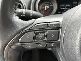 Toyota Yaris thumbnail 24