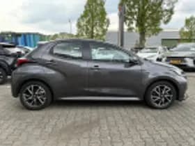 Toyota Yaris thumbnail 45