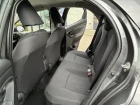 Toyota Yaris thumbnail 10