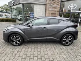 Toyota C hr thumbnail 2