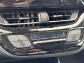 Toyota C hr thumbnail 62