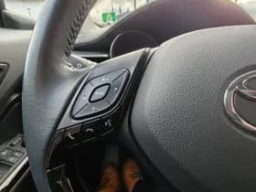 Toyota C hr thumbnail 14