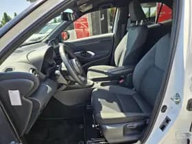 Toyota Yaris Cross thumbnail 14
