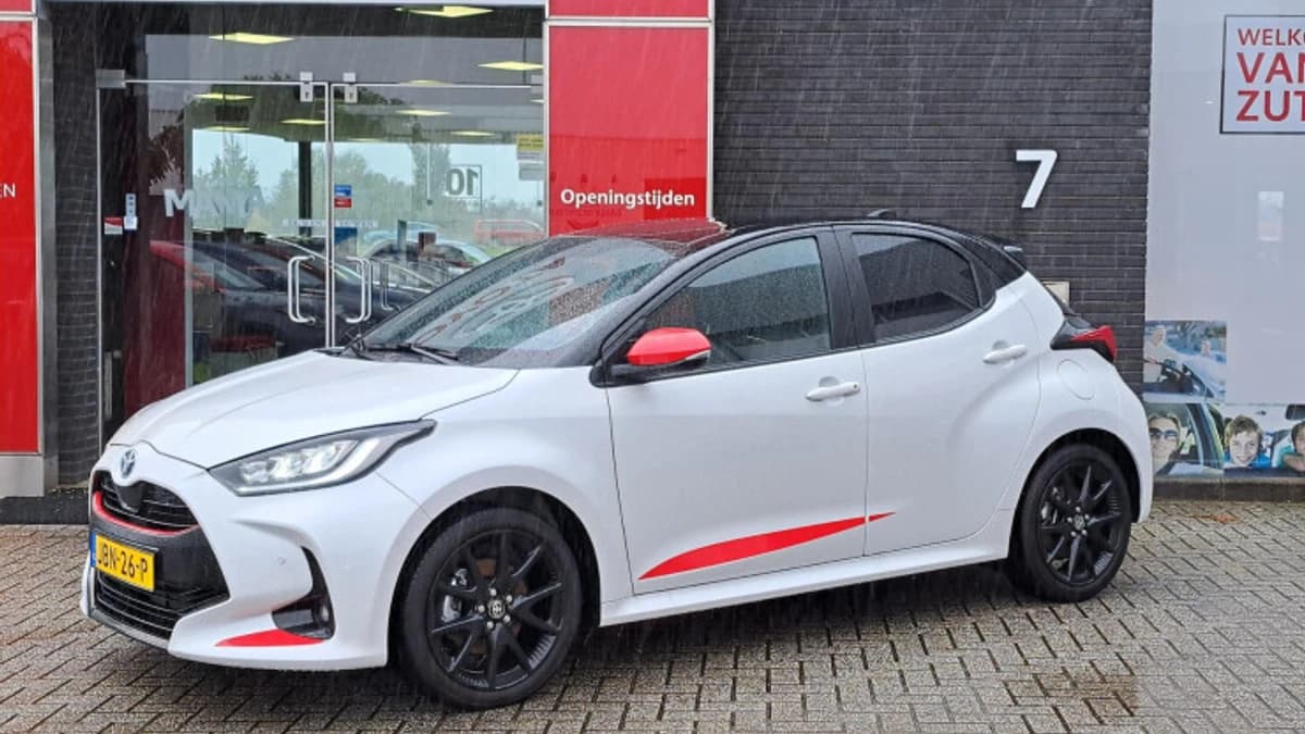 Toyota Yaris — foto 1