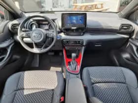 Toyota Yaris thumbnail 3