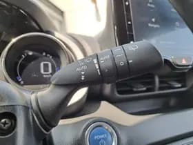 Toyota Yaris thumbnail 28