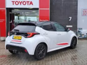 Toyota Yaris thumbnail 34