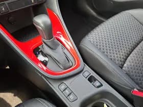Toyota Yaris thumbnail 10