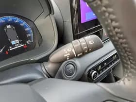Toyota Yaris thumbnail 23