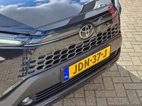 Toyota Corolla thumbnail 12
