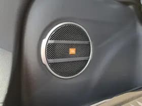 Toyota Corolla thumbnail 13