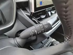 Toyota Corolla thumbnail 34