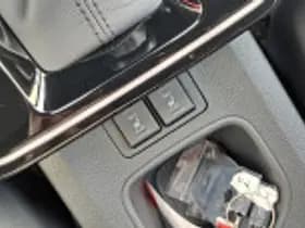 Toyota Corolla thumbnail 49