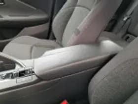 Toyota C hr thumbnail 41