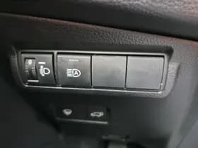 Toyota Corolla thumbnail 24