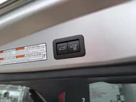 Toyota Corolla thumbnail 64