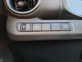 Toyota C hr thumbnail 42