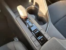 Toyota C hr thumbnail 48