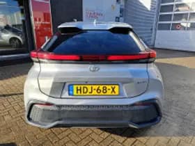 Toyota C hr thumbnail 6
