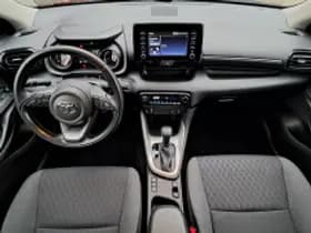 Toyota Yaris thumbnail 3