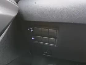 Toyota Yaris thumbnail 23