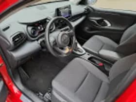 Toyota Yaris thumbnail 40
