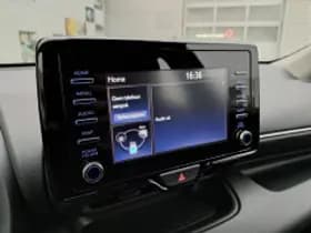 Toyota Yaris thumbnail 6