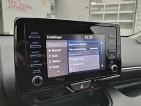 Toyota Yaris thumbnail 60