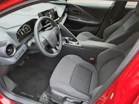 Toyota C hr thumbnail 16