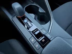 Toyota C hr thumbnail 24