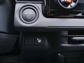 Toyota bZ4X thumbnail 24
