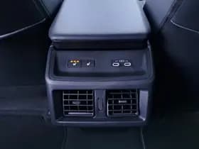 Toyota bZ4X thumbnail 29