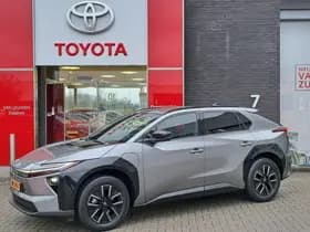 Toyota bZ4X thumbnail 64