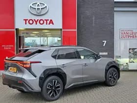 Toyota bZ4X thumbnail 65