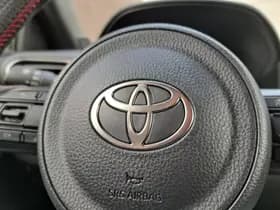 Toyota Yaris thumbnail 22