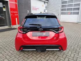 Toyota Yaris thumbnail 5