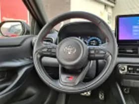 Toyota Yaris thumbnail 42