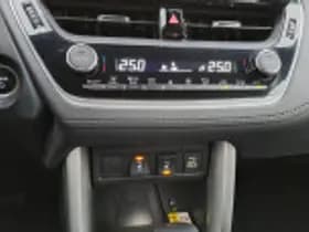 Toyota Corolla thumbnail 48