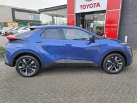 Toyota C hr thumbnail 4