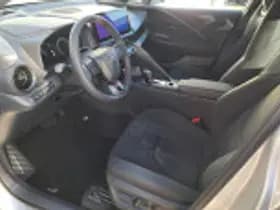 Toyota C hr thumbnail 41
