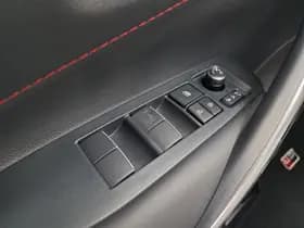 Toyota Corolla thumbnail 18